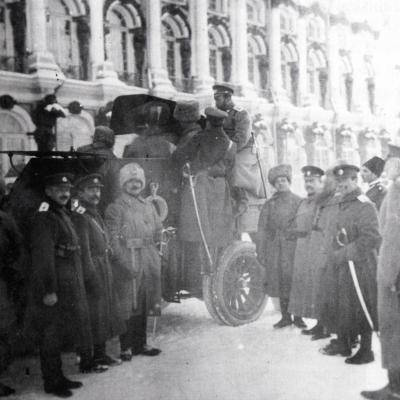 Tsar Nicolas II inspecting the corps in Tsarskoje Selo